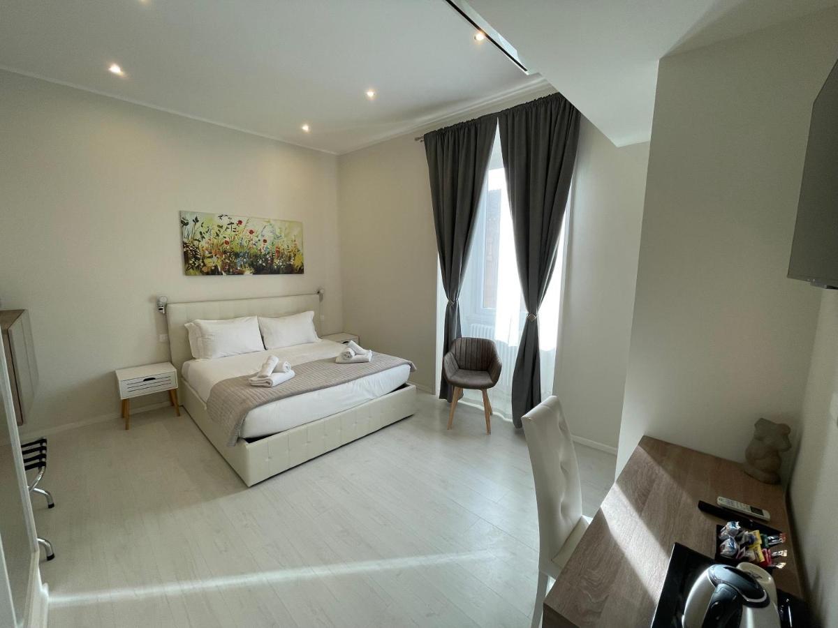 Quintus Luxury Suites Рим Екстериор снимка