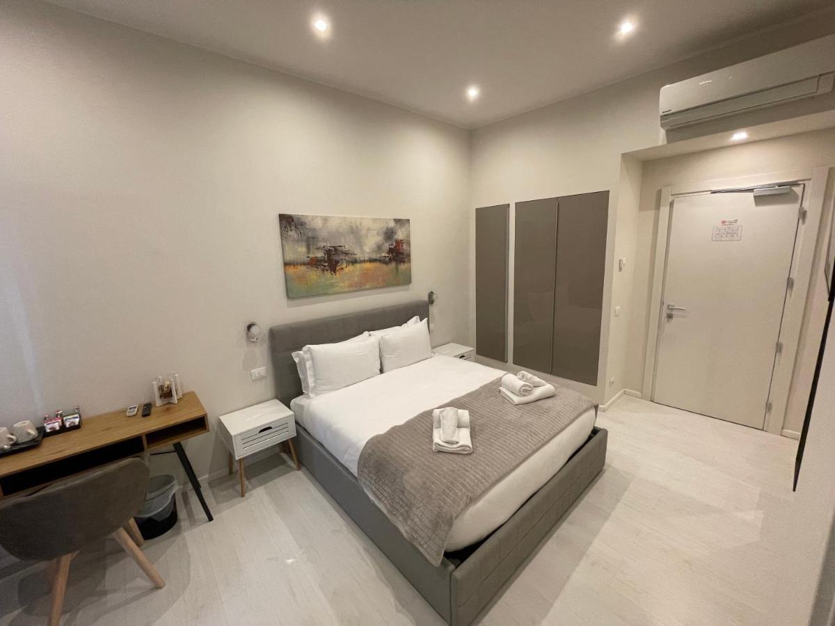 Quintus Luxury Suites Рим Екстериор снимка